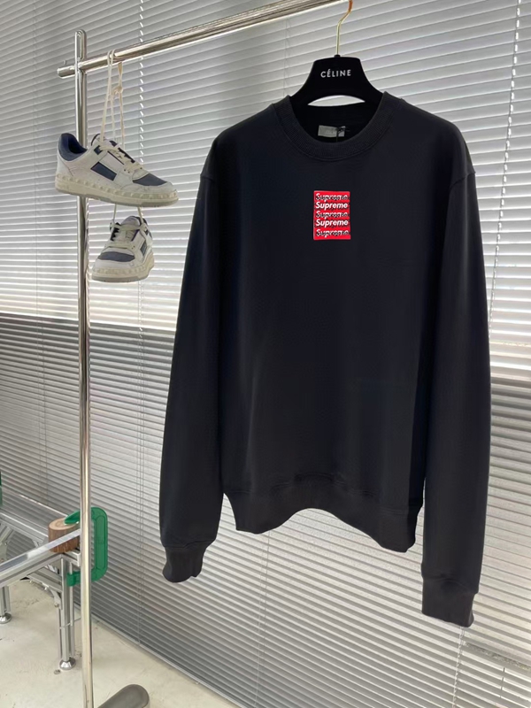 ブランドパーカー正面デザイン